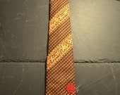 Silk woolen necktie with lace fabric and embroidery