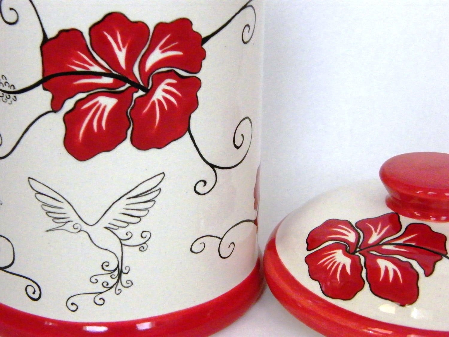 Canister with Hibiscus design in Red and Black - BonCreationz