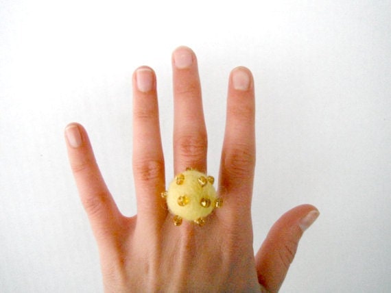 Sunburst ring