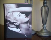 Kindle Fire 7"(not HD), Kindle 4 & K Paperwhite "Marilyn Monroe" Upcycled RooKCasE