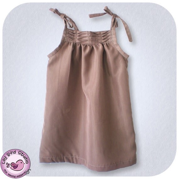 Pleated sundress - 9 months to 8 years - PDF Pattern and Tutorial - pilowcase dress - easy sew