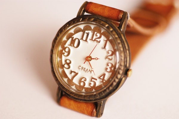 Vintage Watch. Handstitch. Leather Band ///////// Handcraft Watch ///////// Liña