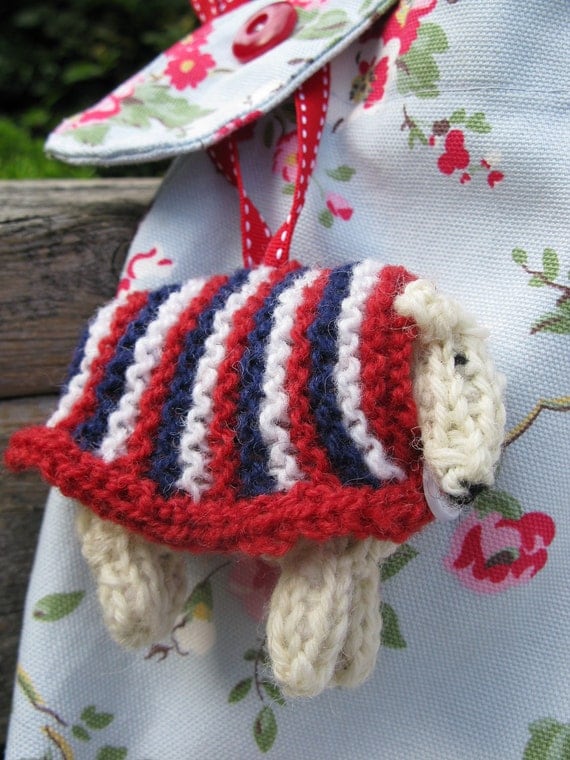 Knit your own mini sheep kit - William