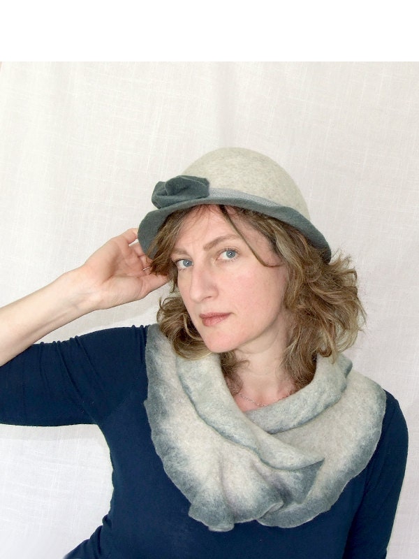 Womens vintage Bowler Hat in gray celadon 30, 40s - Leris
