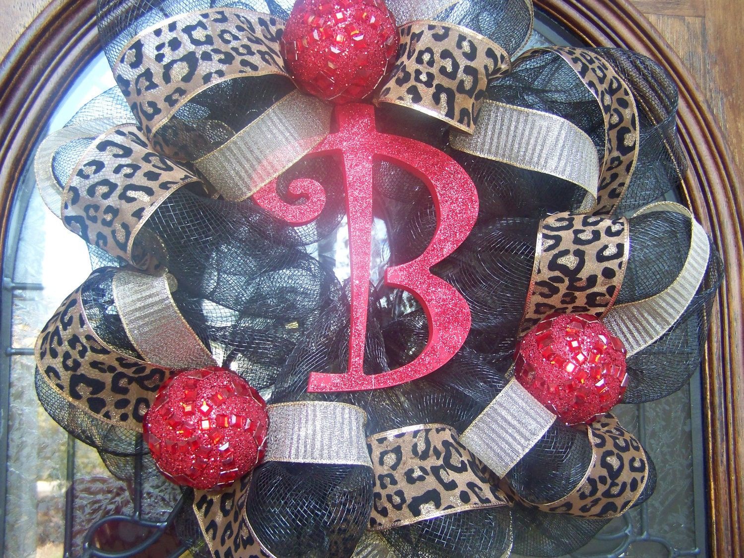 Christmas wreath black and gold leopard with red letter