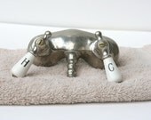 Antique Bathtub Faucet With Porcelain Handles