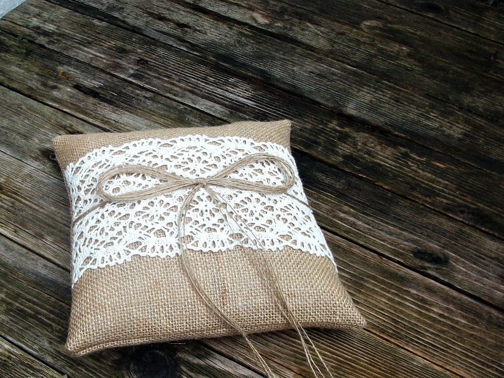 Rustic Natural Burlap/Hessian Wedding Ring Bearer Pillow/Cushion with Cream Cotton Lace