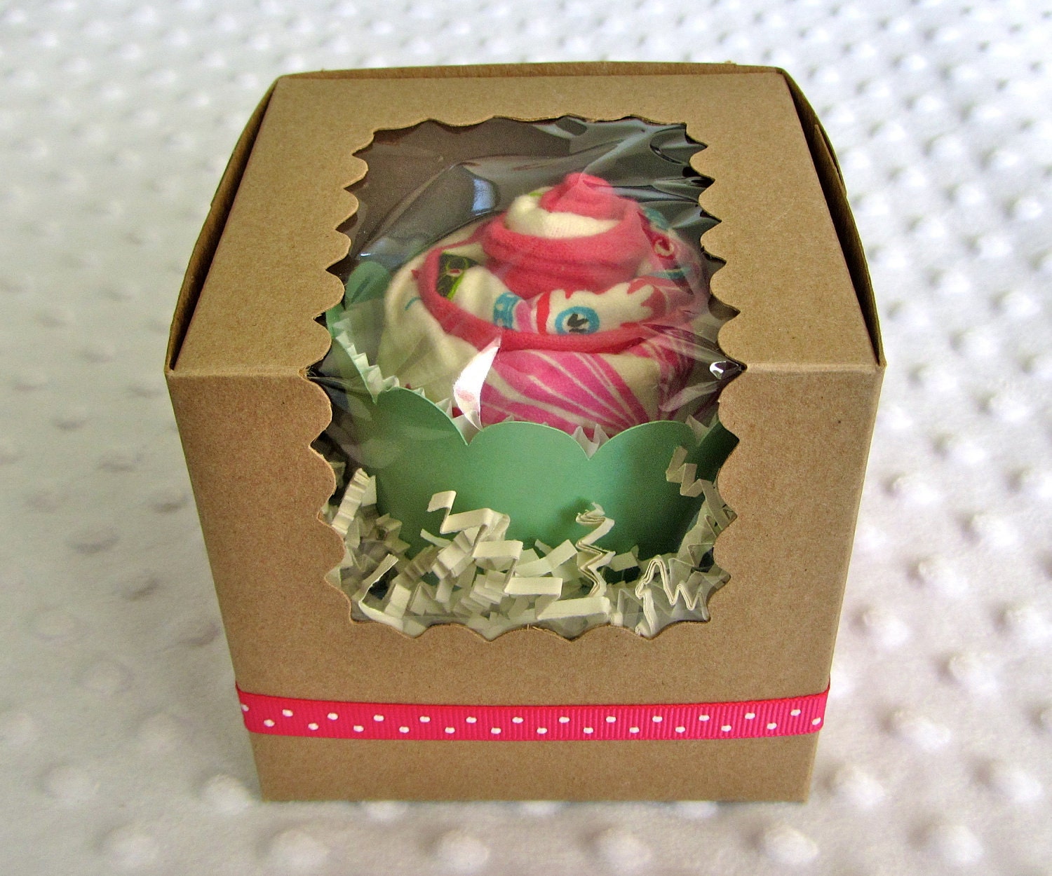 Baby Girl Gift Cupcake Burp Cloth Retro BIrdie Pink Shower Gift
