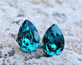 Super Sparklers Pear- RARE Vintage Teal Swarovski Crystal Stud Earrings