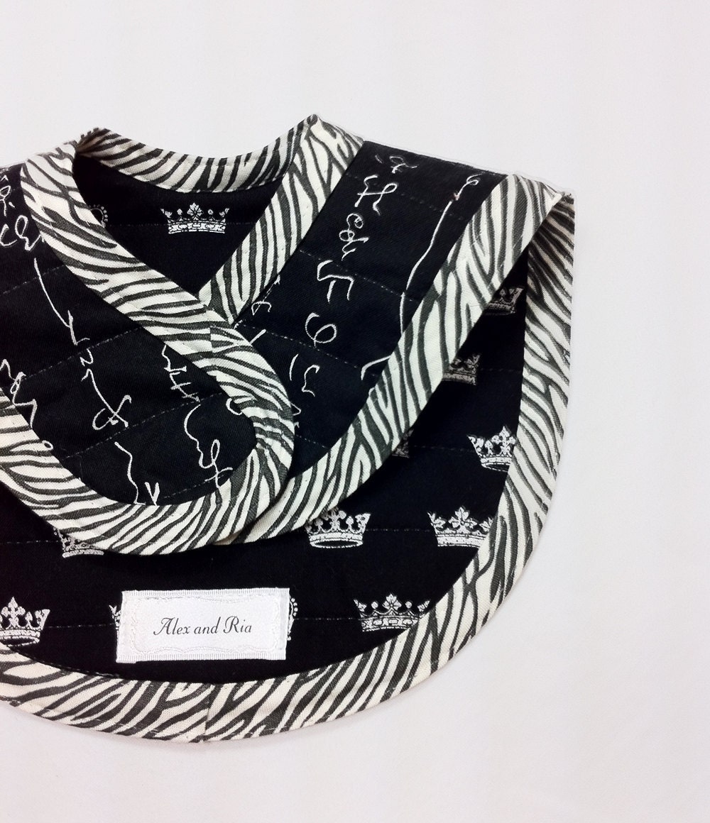SALE Bib and Burp Cloth Set Black White Reversible Bib Two Burp Cloths Ready to Ship Baby Gift Handmade OOAK