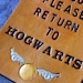 Leather Luggage Tag - Harry Potter - Please Return to Hogwarts - Golden Snitch Detail - J K Rowling