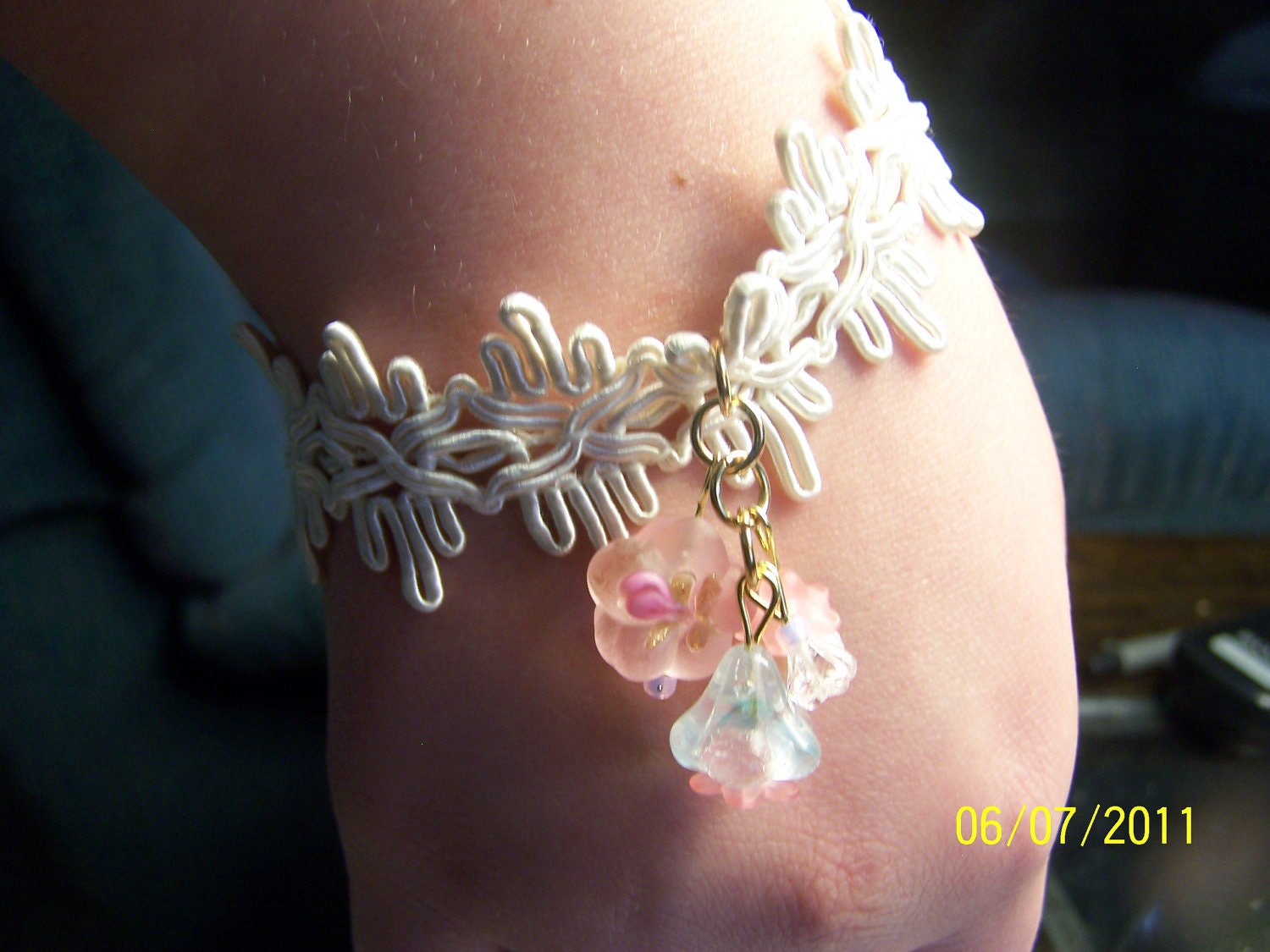 Flowers make a romantic, simple, feminine bracelet