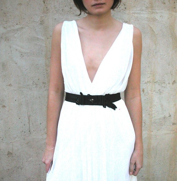 wedding dress deep V neck cleavage with jewelry belt