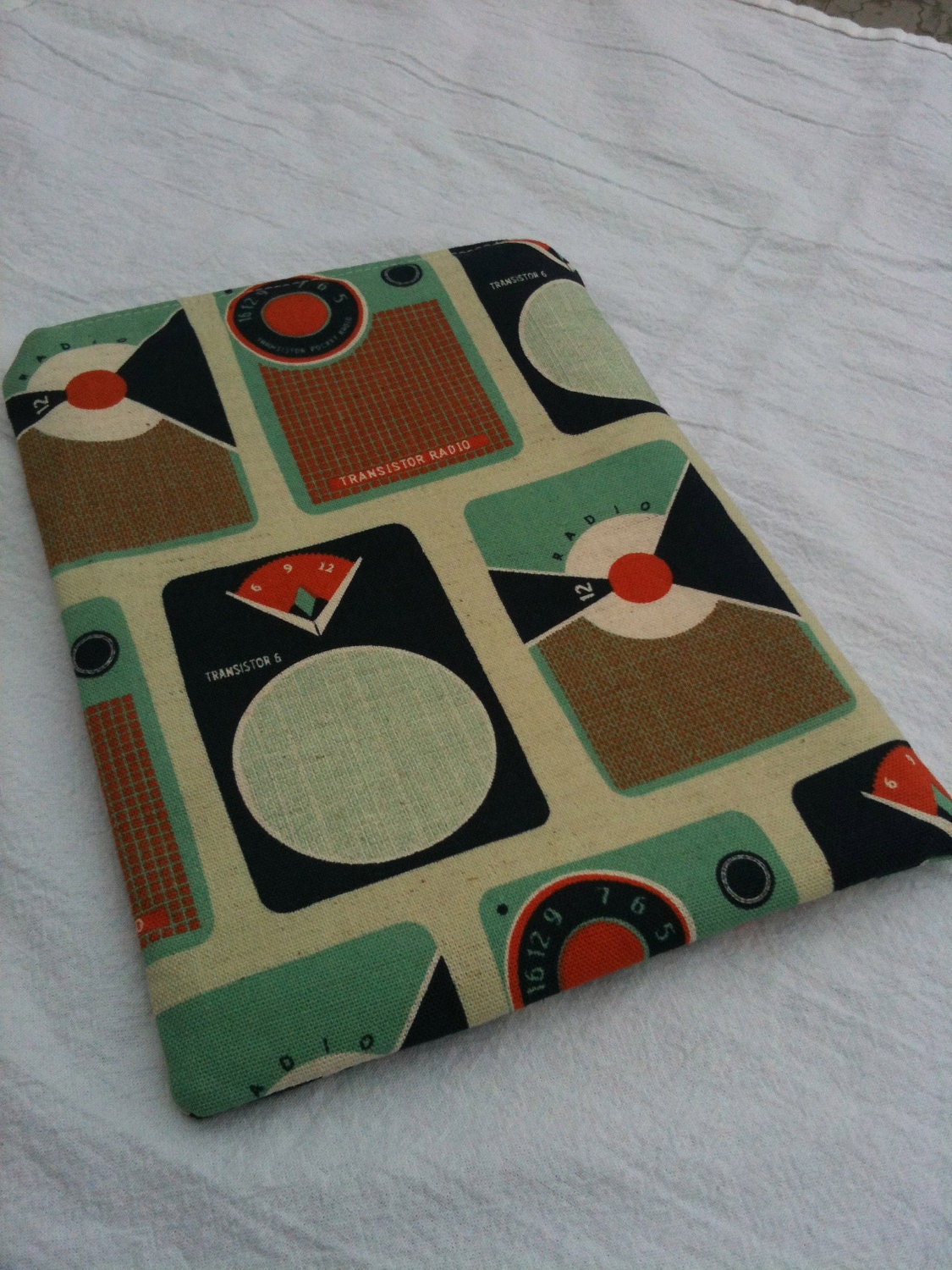 Transistor Radio eReader Case - Fits All Kindles and Nooks, Zipper Closure