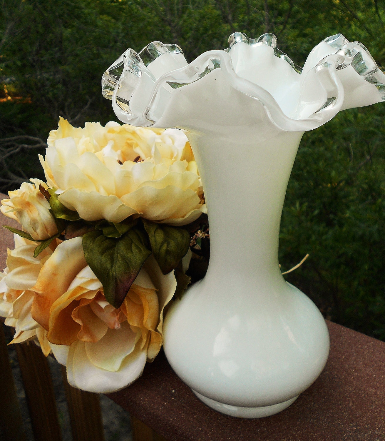 ON SALE-Vintage Fenton Silver Crest white overlay 8" Vase-Mint Condition