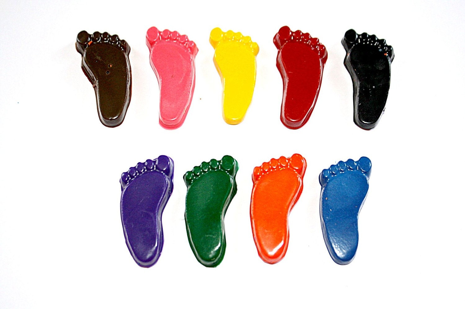 SET of 9 - FOOT Shaped Crayons - Doodle R Us
