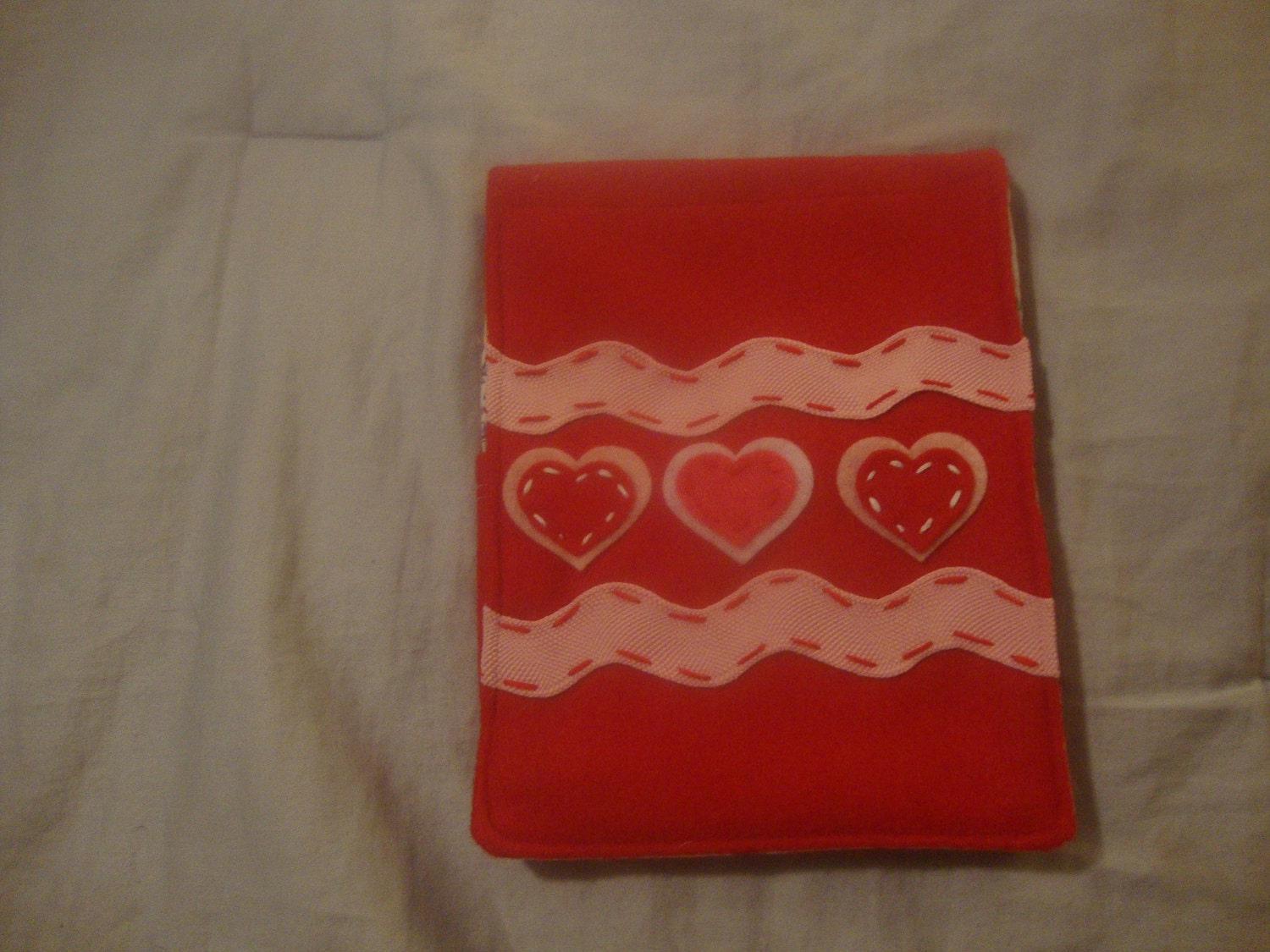 Crafty Tool Storage Pouch, Red w/ Hearts