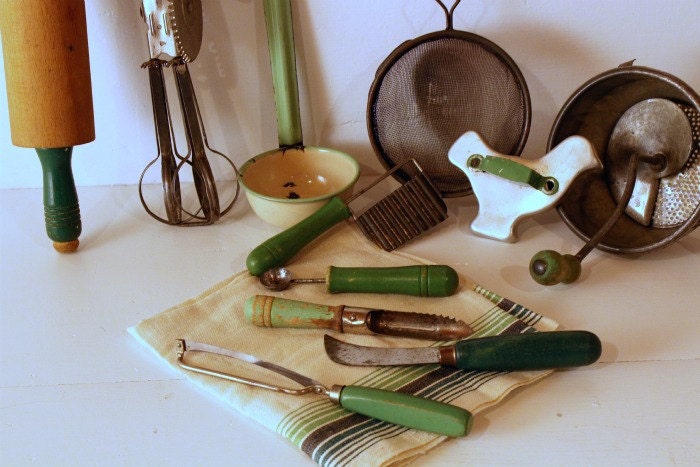 Vintage Kitchen Utensils Green Instant Collection 1940s