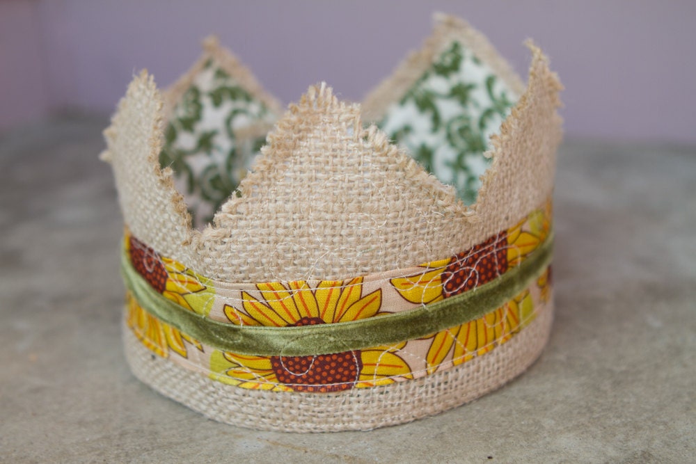 Fabric Burlap Crown - Princess Scarecrow