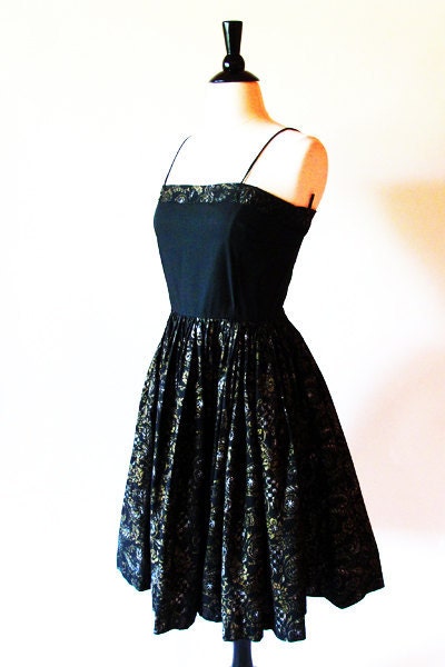 50s Sundress / 1950 Swing Dress / 1950s Spaghetti Strap Cotton Gathered Skirt Black Sun Dress