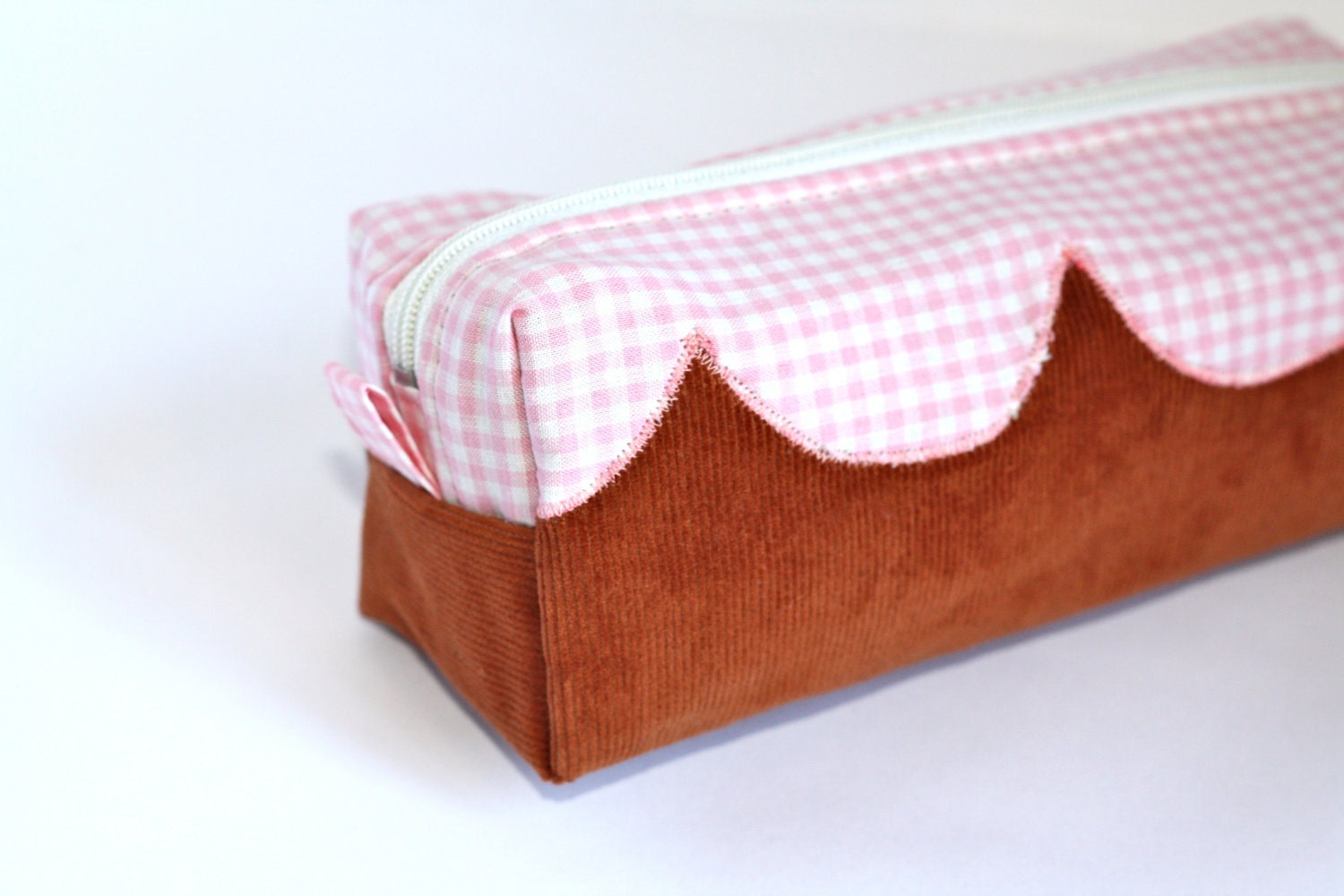 Big pencil case/ small makeup pouch with scalloped applique
