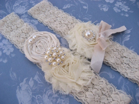 Vintage Bridal Garter Wedding Garter Set Toss Garter included  Ivory with Rhinestones and Pearls  Custom Wedding colors