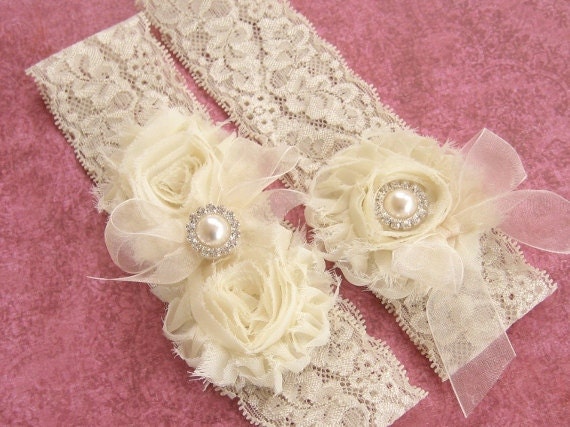 Vintage Bridal Garter Wedding Garter Set Toss Garter included Ivory with Rhinestones and Pearls Custom Wedding colors