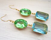 Blue Earrings Peridot Earrings Dangle Earringss Blue and Green Earrings Vintage Earrings Drop Earrings Spring Wedding