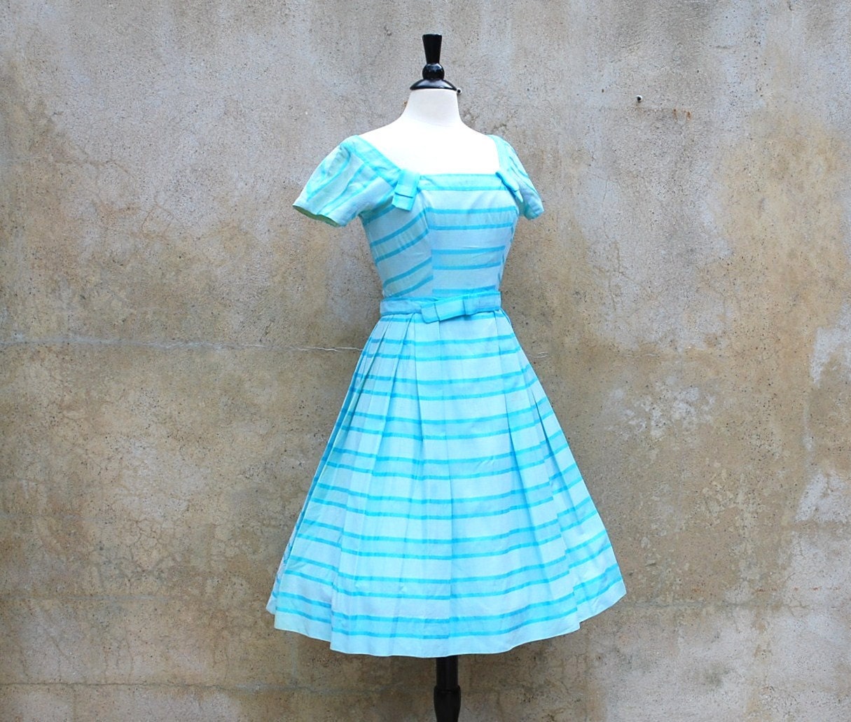 30% OFF 1950's vintage day dress by Pat Premo of California/ 50's baby blue springtime cocktail dress/ M