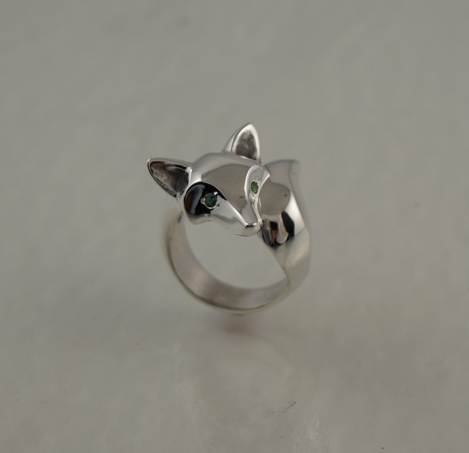 fox ring, silver, high polish Green garnet eyes