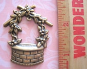 Wishing Well with Vines brass stamping - Brushed Antique Gold