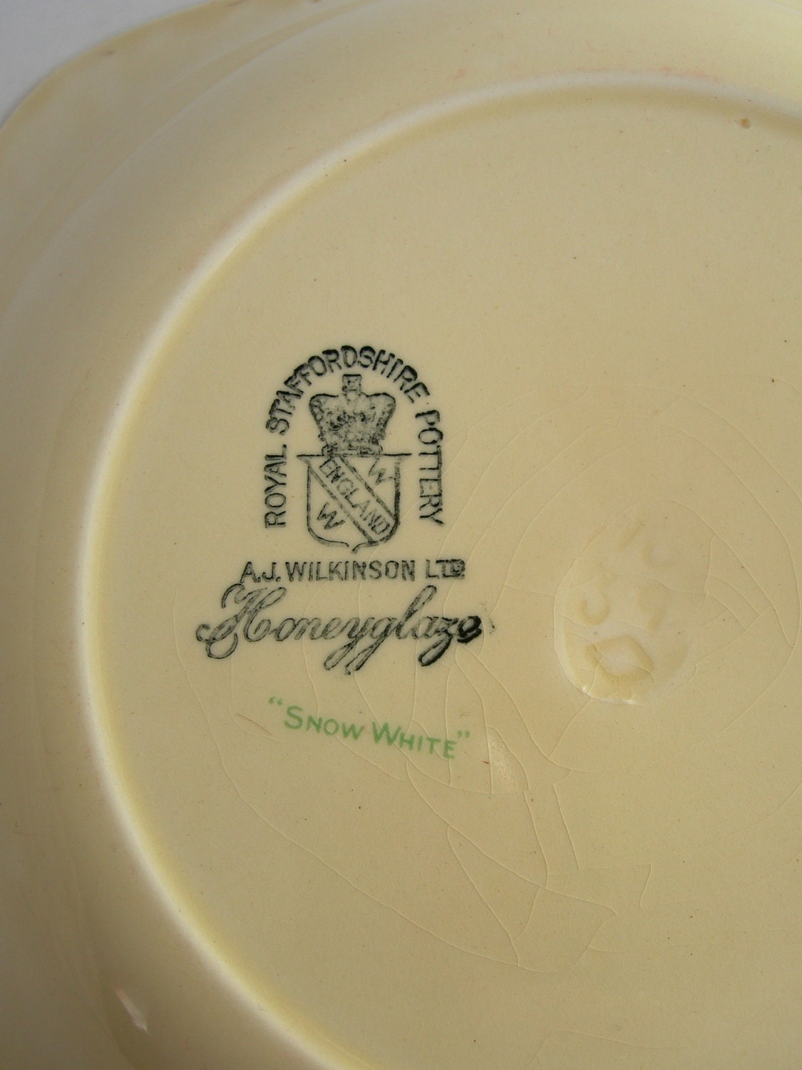 3 Clarice Cliff Staffordshire Pottery 1930's Plates