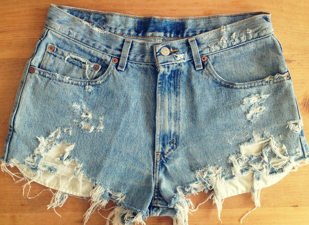 Lace pocket shorts high waisted (Size LARGE)