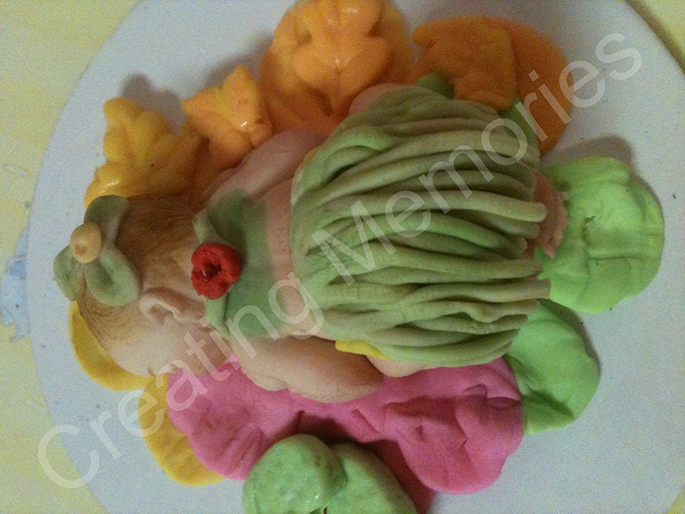 Hawaiian Baby fondant cake or cupcake topper