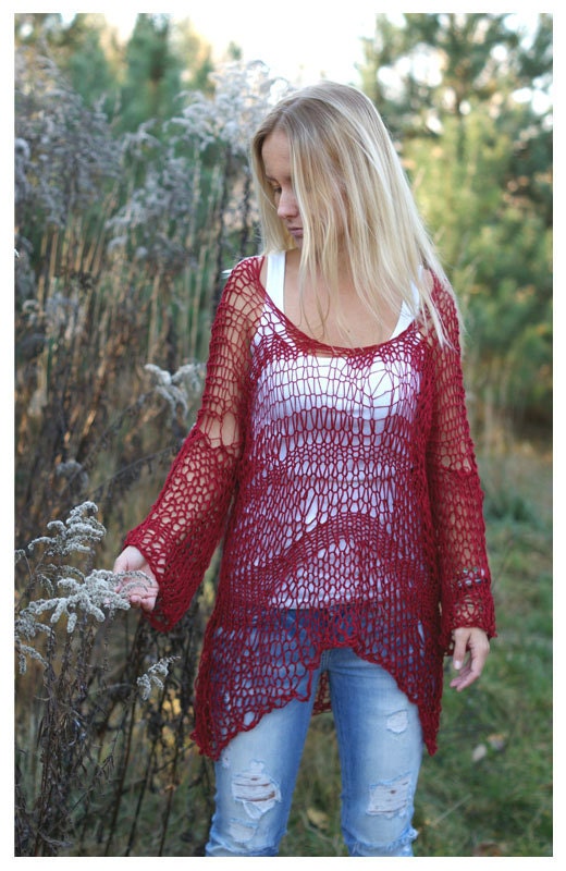 SALE. Loose weaving Sweater. Dark red.