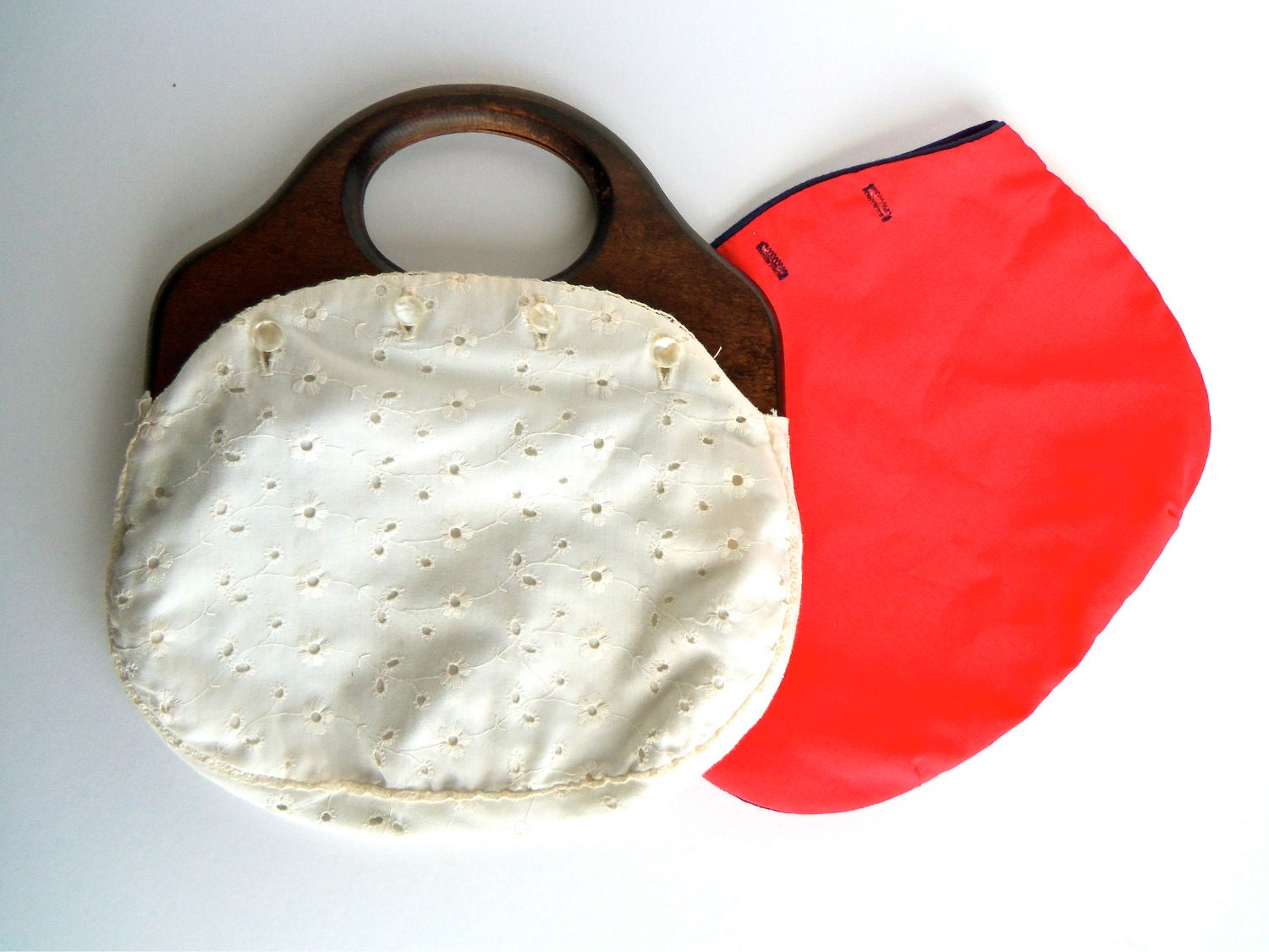 vtg reversible multi-purse/ clutch, handbag, hinged wood handle, checkered, eyelet, red