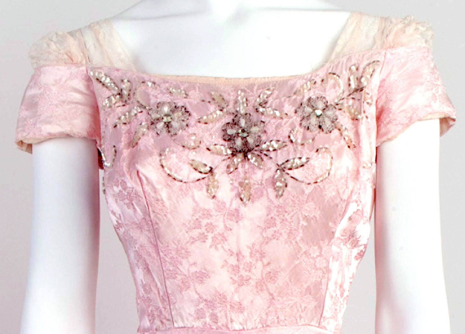 Vintage 1950s 50s Pink Beaded Lace Tulle Silk Wedding Party Prom Formal Dress