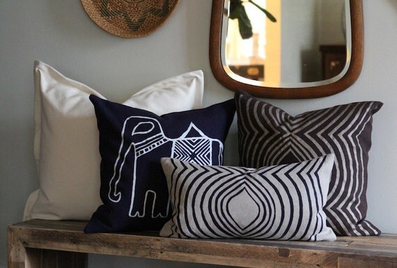 Aya Contour in Indigo hand printed on greige organic hemp pillow cover 12x21