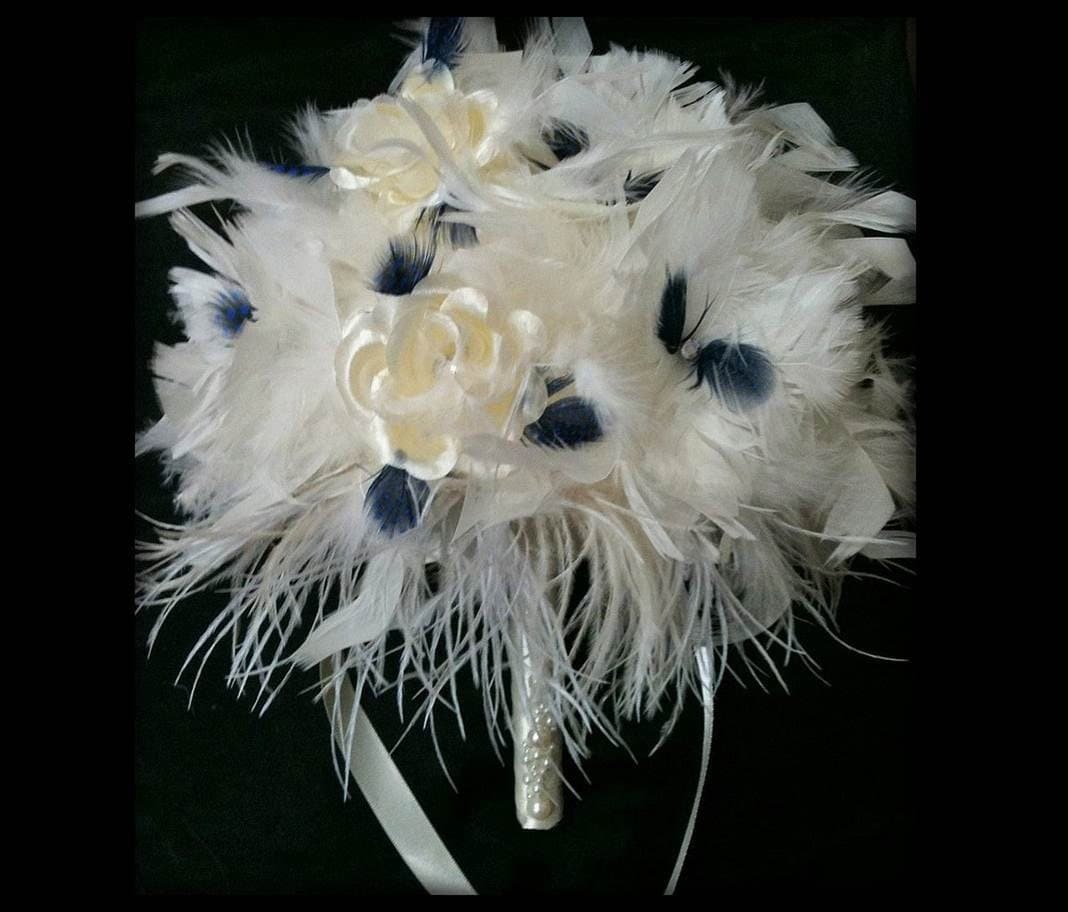 bouquet with feathers