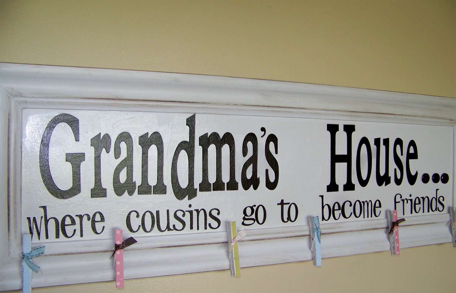 Grandma's House picture display sign
