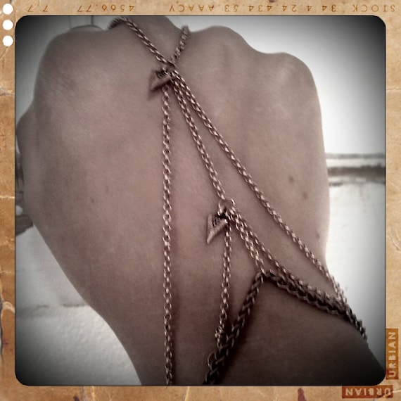 Slave Bracelet Hand Jewelry Ornament - Arrowhead -Copper