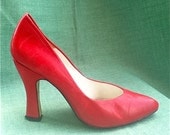 SALE - 1980s Super Cute Red HeeLs - CaNDY AppLe - size 6.5/7