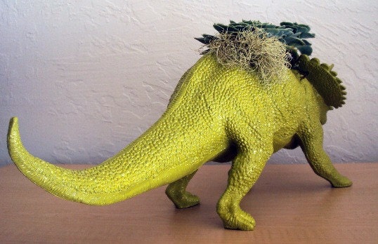 Moss Green Dinosaur Planter - Modern Centerpiece ( 8 WEEK DELIVERY)