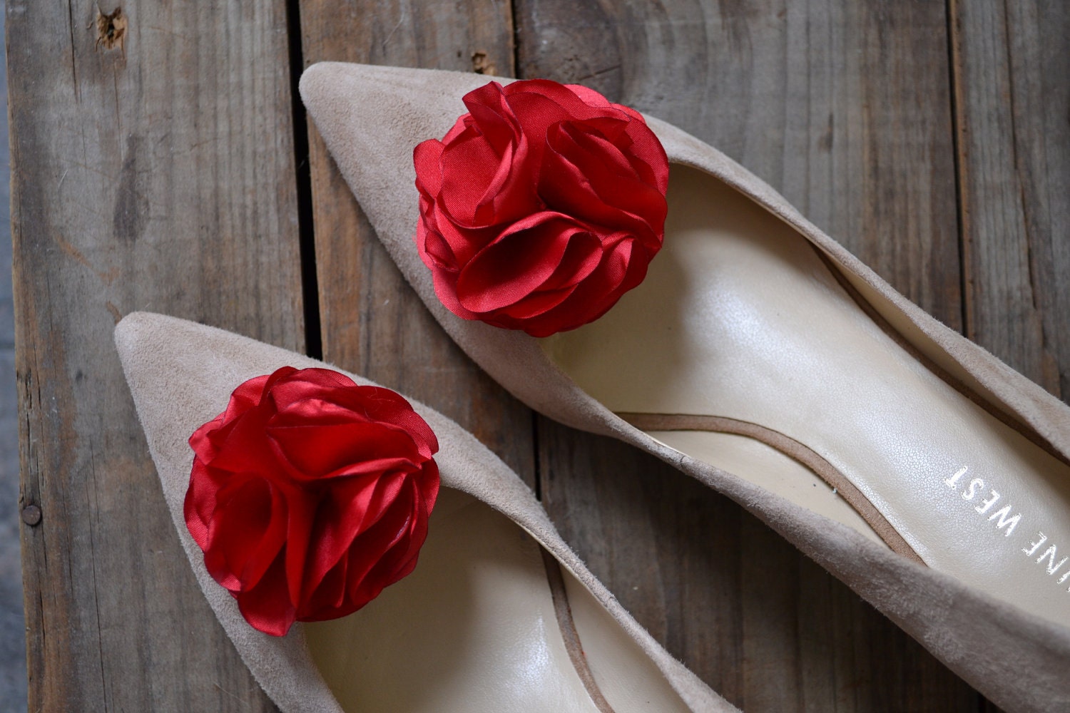 Red Rose Flower Shoe Clips-  Bridal Shoe clips- Shoe clips