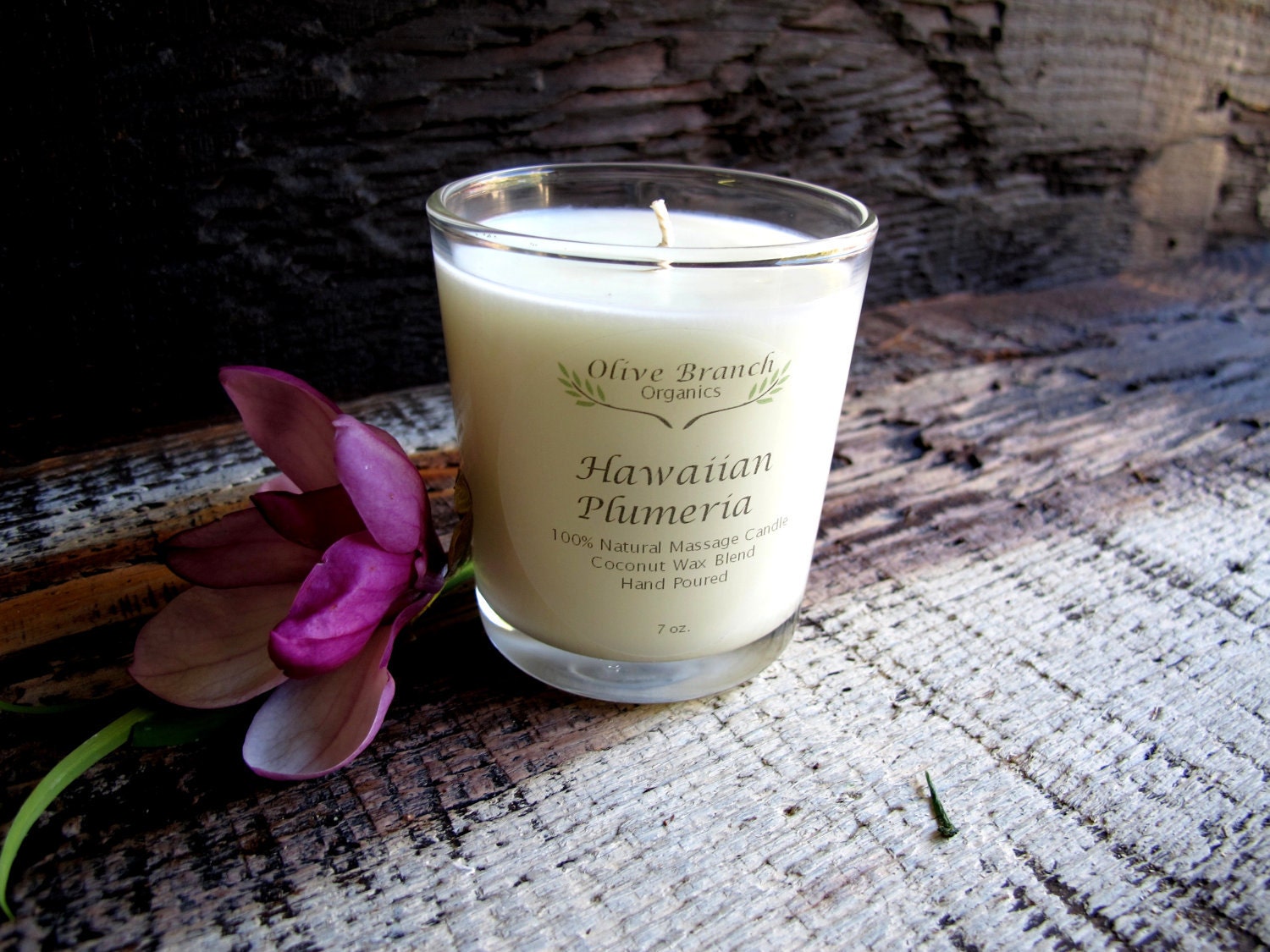 HAWAIIAN PLUMERIA  Candle organic Coconut Wax Essential Oils Eco-friendly All Natural 7 oz.