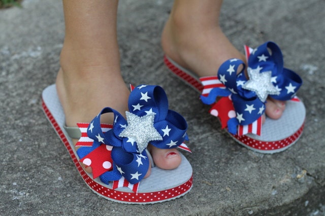 American Girl Bow Flip Flops - Red White and Blue flip flops -- Memorial Day - 4th of July - DarlingLittleBowShop