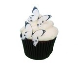 24 Edible Butterflies - 24 Mini White and Black -  Winter Wedding Cake Topper, Butterfly Toppers