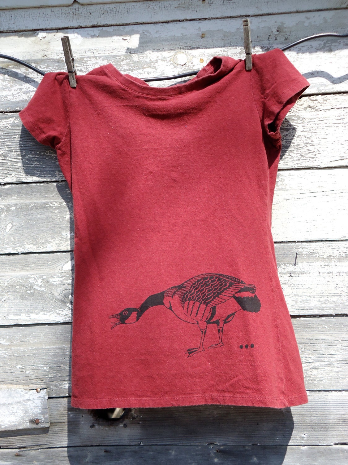 Hissing Canadian - Black on Wine Red - Organic Cotton & Hemp