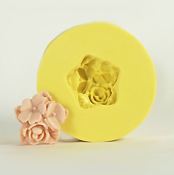 Small Bouquet FL172- Flexible Silicone Mold - Crafts, Jewelry, Resin, PMC, Soap, Food, Scrapbooking, Polymer Clay, Push Mold