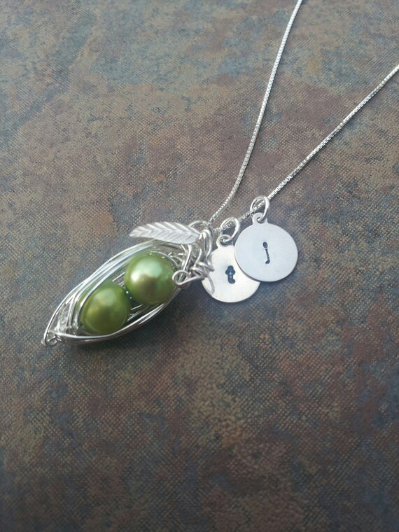 Mother's Pea Pod Silver Pendant with Initial Charms